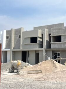 بناء عظم مع المواد