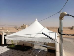 مظلات هرمية