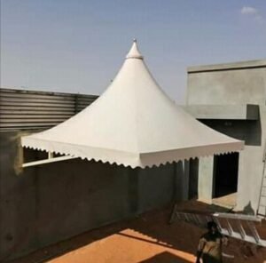 تركيب مظلات هرمية