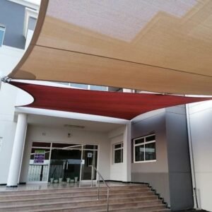 مظلات شد انشائي في القطيف