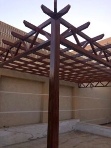 مظلات بديل الخشب